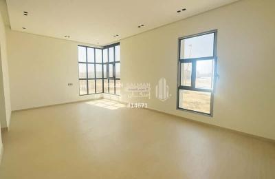 Villa 250 SQM Facing West on 15m Width Street