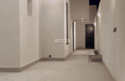 Villa 200 SQM Facing North with 8 Bedrooms