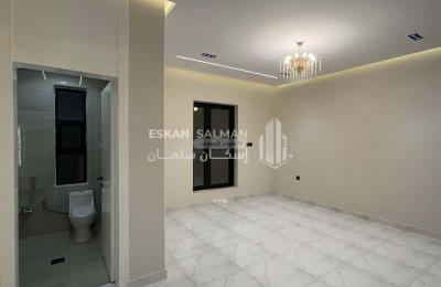 Apartment with 7 Bedrooms