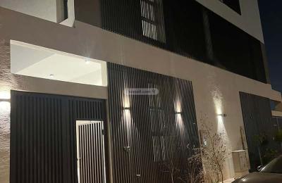 Villa 393.79 SQM Facing South with 6 Bedrooms