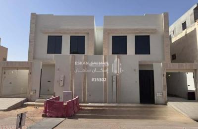 Villa 200 SQM Facing North on 15m Width Street
