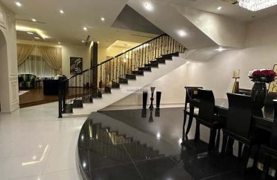 Villa 960 SQM Facing East on 30m Width Street