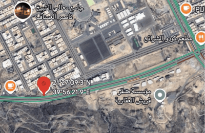 Land 784.49 SQM Facing South on 64m Width Street