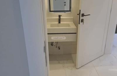 Apartment 195.68 SQM with 6 Bedrooms