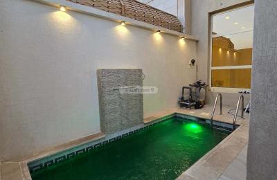 Villa 286 SQM Facing South on 20m Width Street