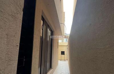 Villa 300 SQM Facing North with 12 Bedrooms