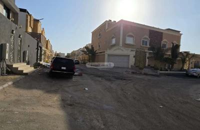 Land 307.64 SQM Facing North on 12m Width Street