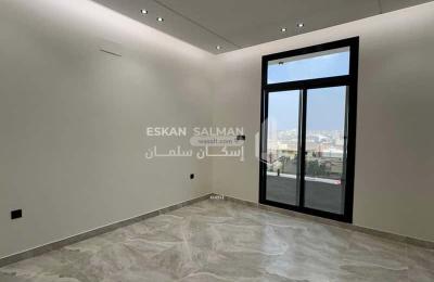 Apartment with 4 Bedrooms