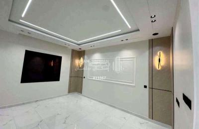 Floor 210.4 SQM with 7 Bedrooms