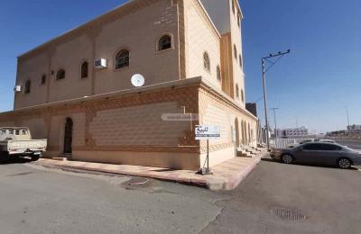 Building 400 SQM Facing South