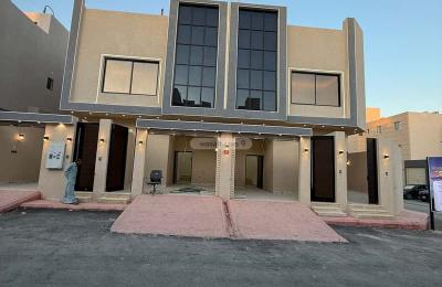 Floor 241.57 SQM with 4 Bedrooms