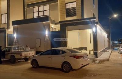 Villa 250 SQM Facing North West on 20m Width Street