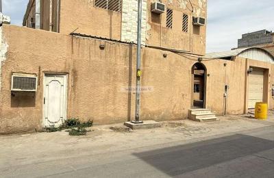 Villa 273 SQM Facing South on 10m Width Street