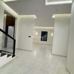 Apartment with 4 Bedrooms