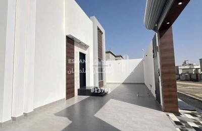 Floor 510.04 SQM with 5 Bedrooms