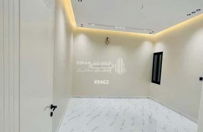 Floor 215.72 SQM with 5 Bedrooms