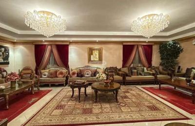 Villa 625 SQM Facing South on 15m Width Street