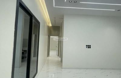 Building 300 SQM Facing South