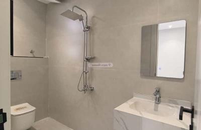 Floor with 5 Bedrooms