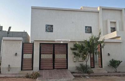 Villa 500 SQM Facing South on 28m Width Street