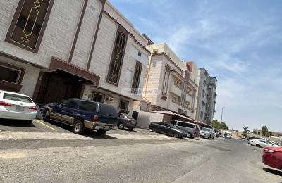 Building 750 SQM Facing South