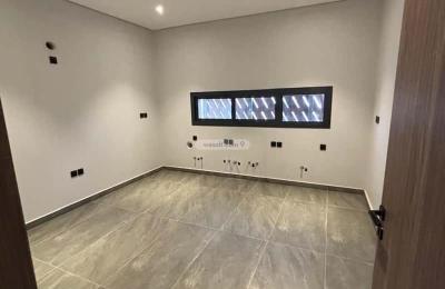 Floor 179.66 SQM with 3 Bedrooms