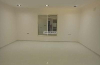 Floor 375 SQM with 3 Bedrooms