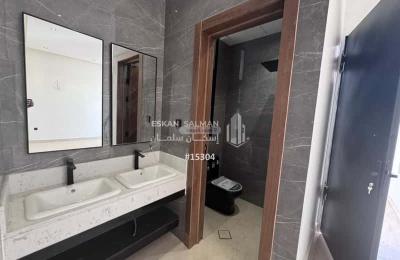 Villa 200 SQM Facing South West on 15m Width Street