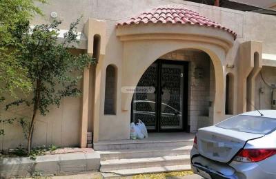 Villa 500 SQM Facing West on 12m Width Street