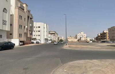Land 1917.31 SQM Facing 3 Streets on 16m Width Street