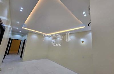 Floor 300 SQM with 5 Bedrooms