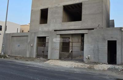 Villa 510 SQM Facing North on 15m Width Street