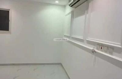 Floor 360 SQM with 4 Bedrooms