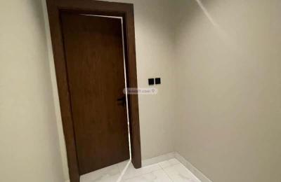 Apartment with 6 Bedrooms