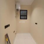 Floor with 5 Bedrooms