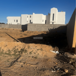 Land 1060 SQM Facing South on 25m Width Street