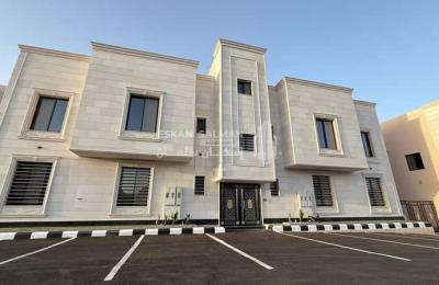 Apartment with 7 Bedrooms