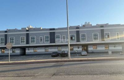 Apartment 900 SQM with 4 Bedrooms