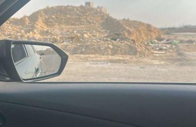 Land 680 SQM Facing South on 15m Width Street