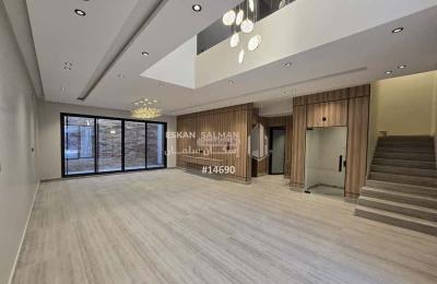 Villa 270 SQM Facing North on 15m Width Street