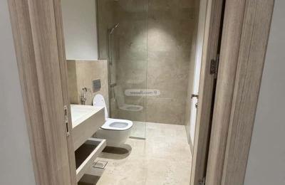 Villa 250 SQM Facing North with 5 Bedrooms