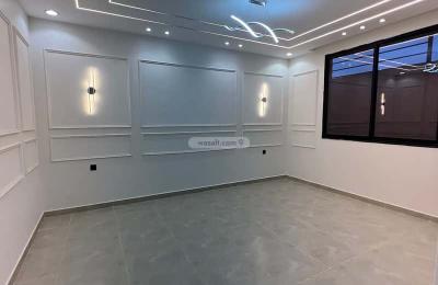 Apartment with 6 Bedrooms