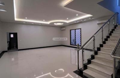 Villa 250 SQM Facing North with 6 Bedrooms