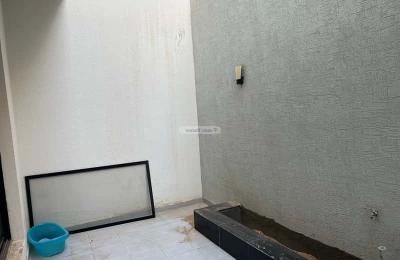 Villa 235 SQM Facing North with 10 Bedrooms