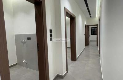 Apartment with 4 Bedrooms