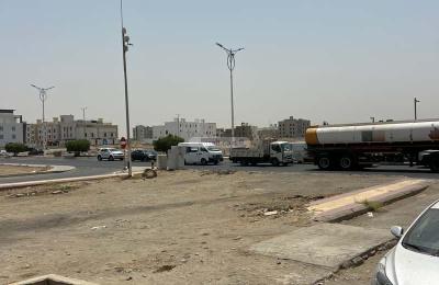 Land 472 SQM Facing 3