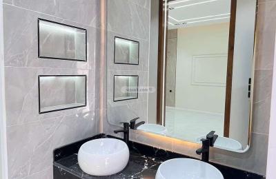 Apartment 211.85 SQM with 6 Bedrooms