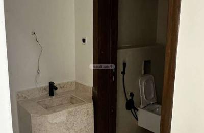 Floor 500 SQM with 5 Bedrooms