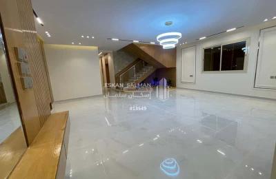 Apartment with 8 Bedrooms