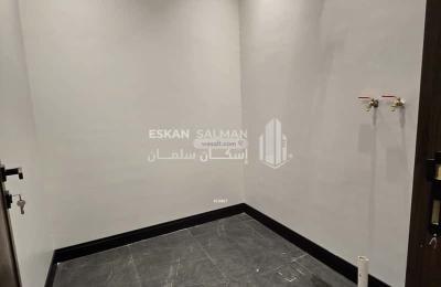 Apartment with 4 Bedrooms